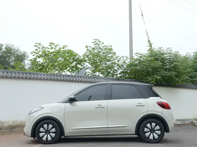 Wuling Bingo — Фото автомобиля 7