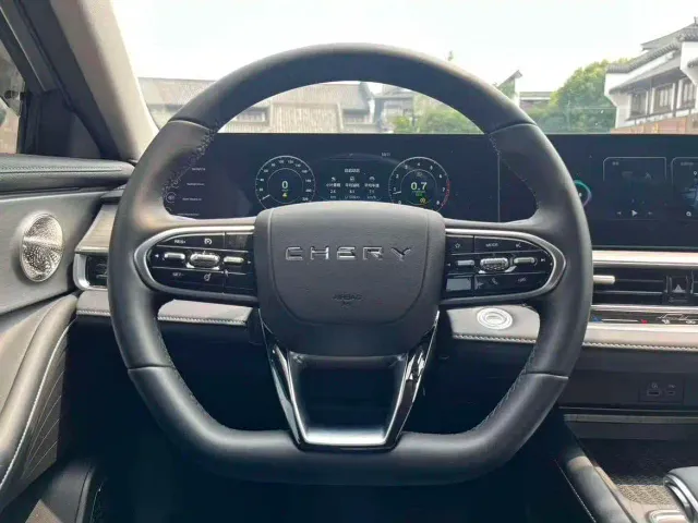 Chery Arrizo 8 — Фото автомобиля 8
