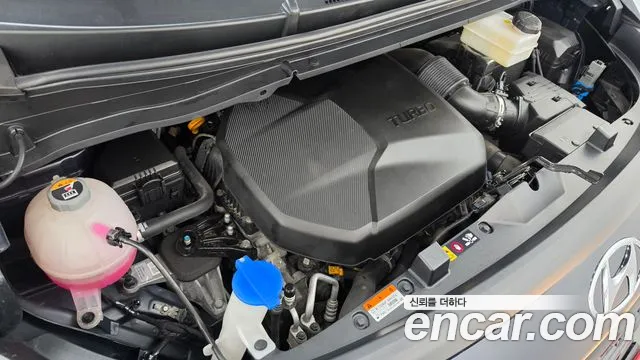 Hyundai Staria — Фото автомобиля 9