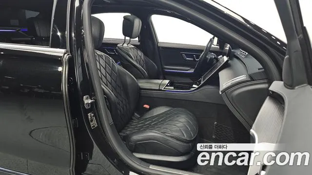 Mercedes-Benz S-Class — Фото автомобиля 10