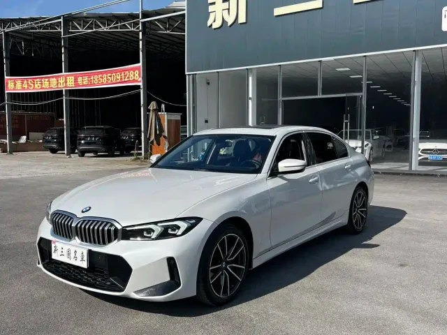 Фотография автомобиля — BMW 3 Series