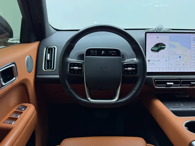 Li Auto L7 — Фото автомобиля 16