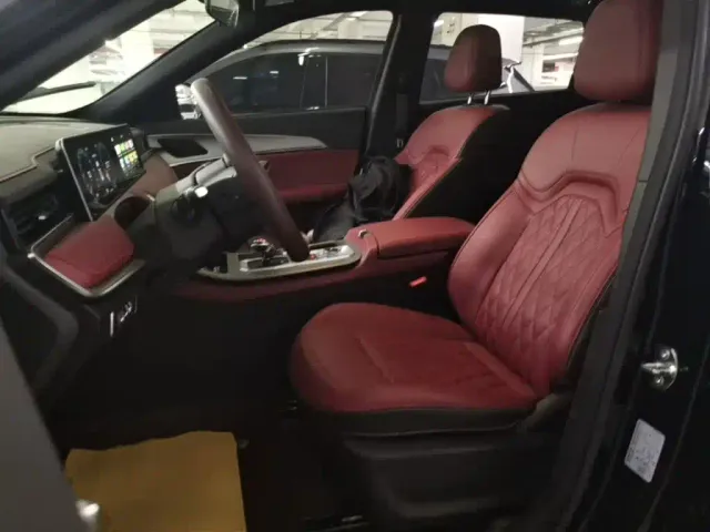 Jetour X70 Plus — Фото автомобиля 14