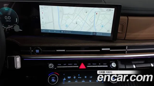 Hyundai Santa Fe MX5 — Фото автомобиля 18