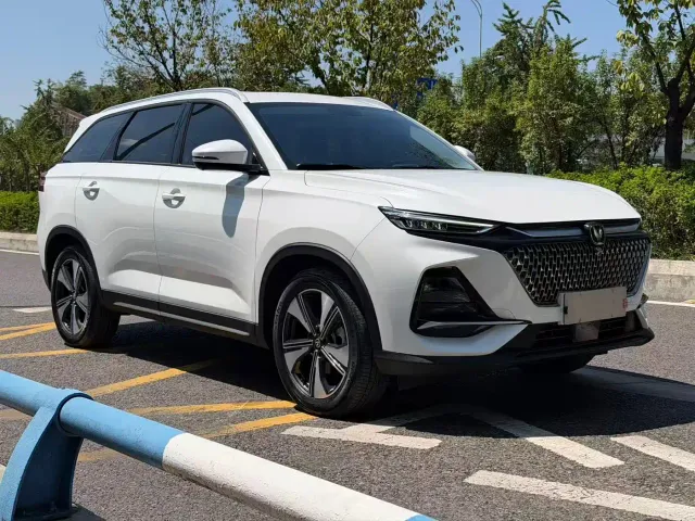 Changan X7 Plus — Фото автомобиля 3