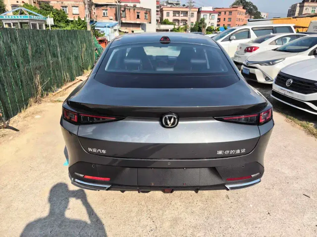 Changan Lamore — Фото автомобиля 8
