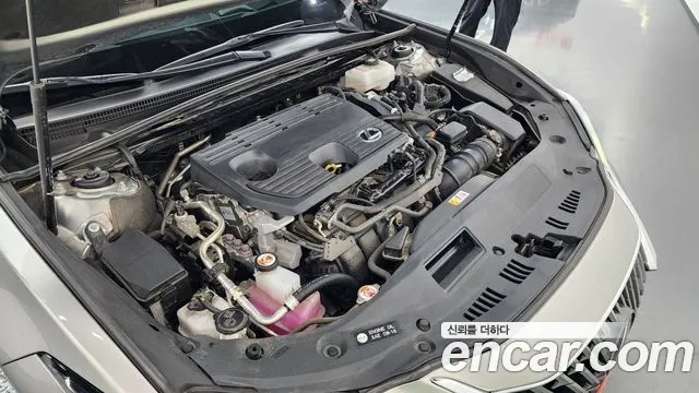 Lexus ES — Фото автомобиля 6