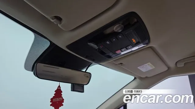 Kia Canival Carnival 4 поколение Бензин 9 мест Prestige — Фото автомобиля 17