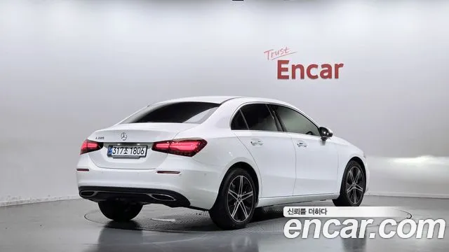 Mercedes-Benz A-Class W177 — Фото автомобиля 2