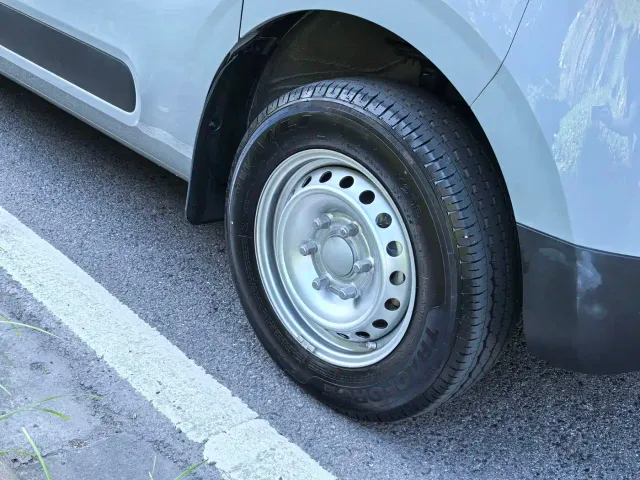 Maxus Dana V1L — Фото автомобиля 15