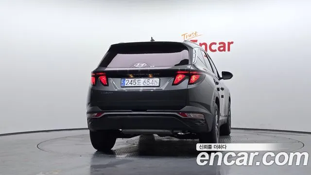 Hyundai Tucson Tucson (NX4) Бензин 1.6 турбо 2WD — Фото автомобиля 4