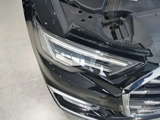 Audi A6L — Фото автомобиля 10