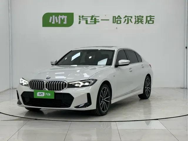 Фотография автомобиля — BMW 3 Series