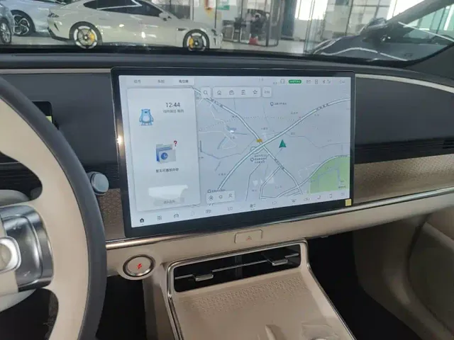 Toyota BoZhi 3X — Фото автомобиля 12