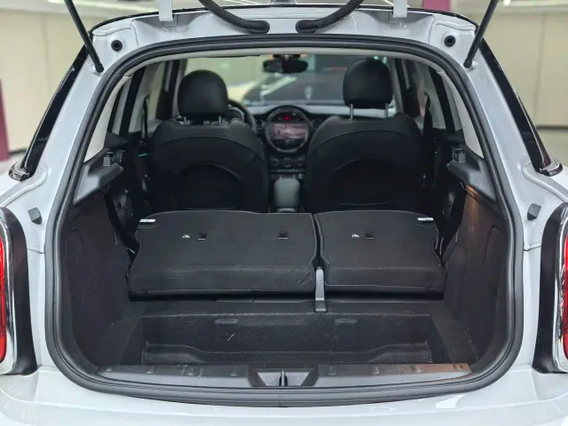 MINI Hatch — Фото автомобиля 27