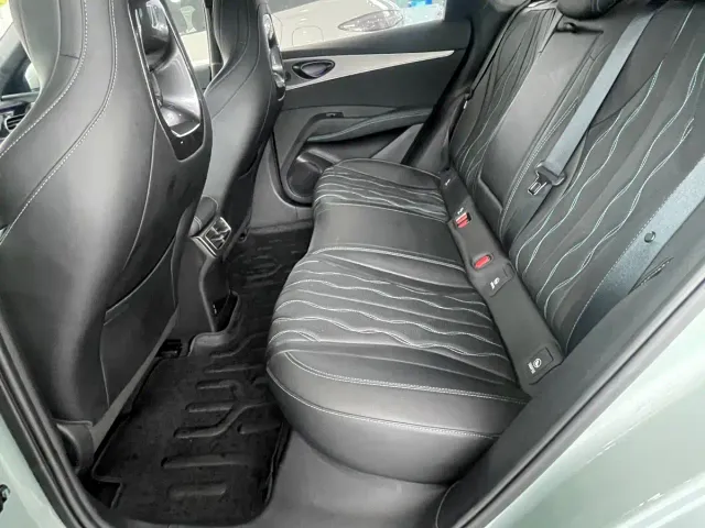 BYD Seal 06 New Energy 2025 DM-i Smart Drive Edition 120KM Flagship — Фото автомобиля 10