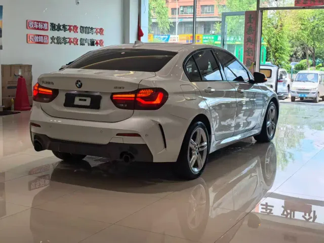 BMW 1 Series — Фото автомобиля 6