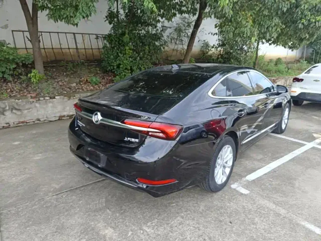 Buick LaCrosse — Фото автомобиля 6