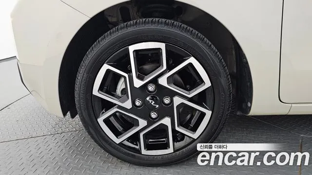 Kia RAY Новый Kia Ray Signature — Фото автомобиля 5
