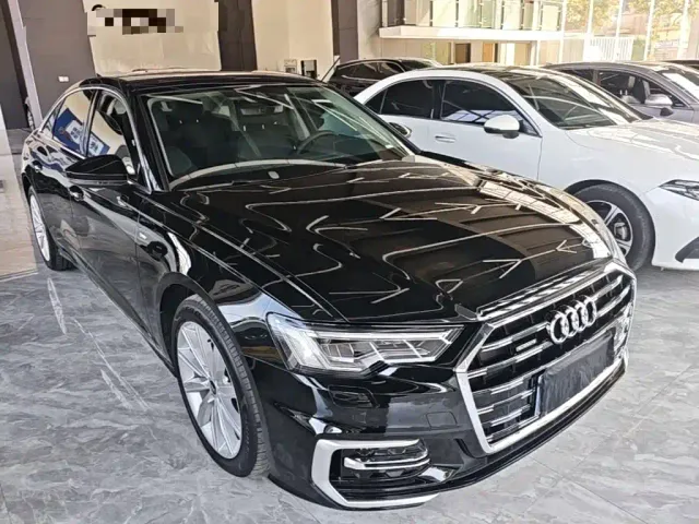 Audi A6L — Фото автомобиля 3