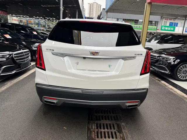 Cadillac XT5 — Фото автомобиля 5