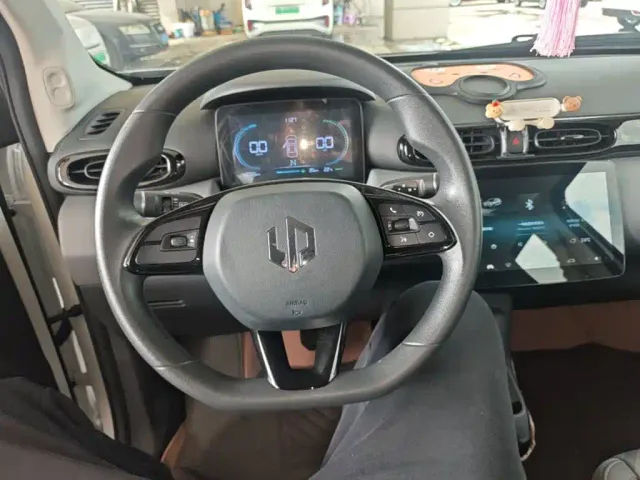 Leapmotor T03 — Фото автомобиля 10