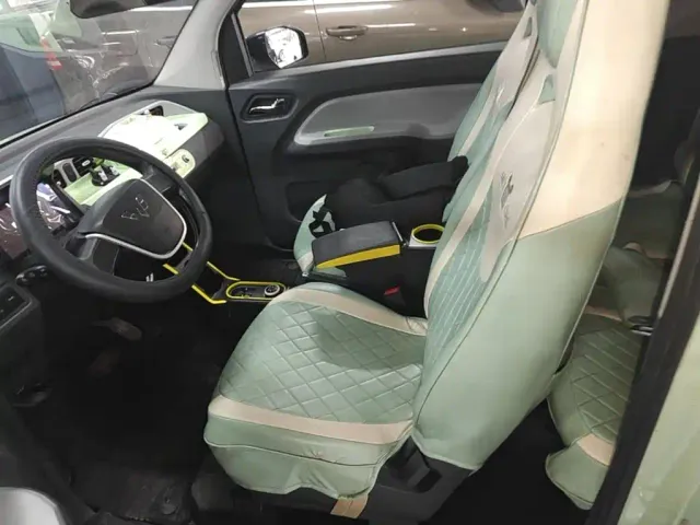 Wuling Hongguang Mini EV — Фото автомобиля 14