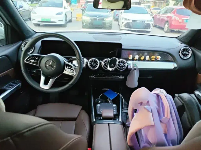 Mercedes-Benz GLB-Class — Фото автомобиля 10