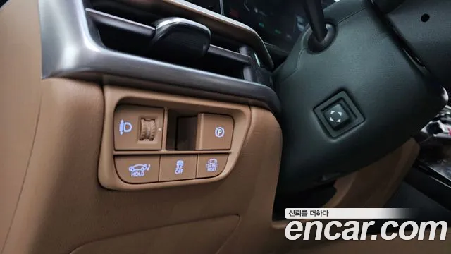 Hyundai Grandeur GN7 — Фото автомобиля 28