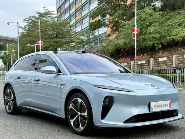 Nio ET5 Touring — Фото автомобиля 4
