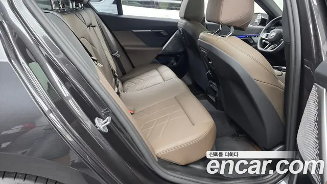 BMW 5 Series G60 — Фото автомобиля 12