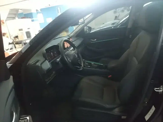 Honda Accord — Фото автомобиля 15