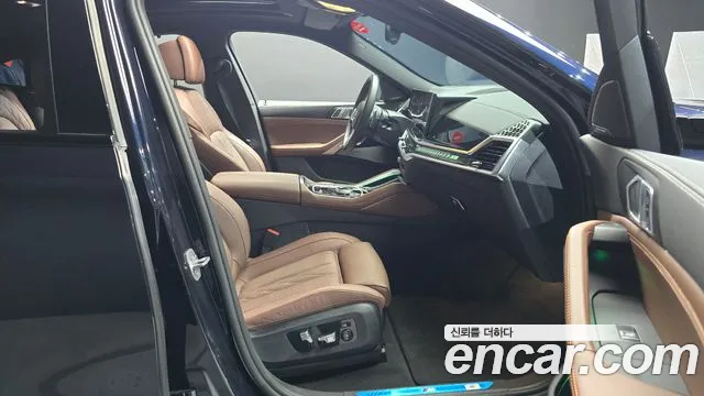 BMW X6 xDrive40i M Sport — Фото автомобиля 23