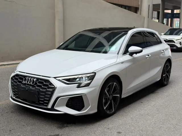 Фотография автомобиля — Audi A3
