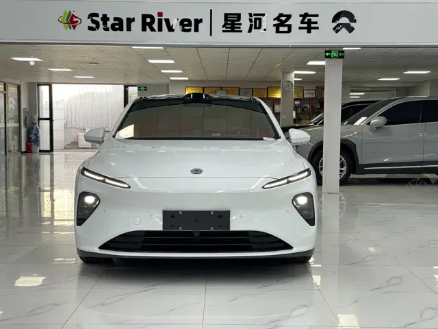 Nio ET7 — Фото автомобиля 2