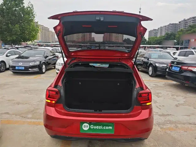 Volkswagen Polo — Фото автомобиля 18