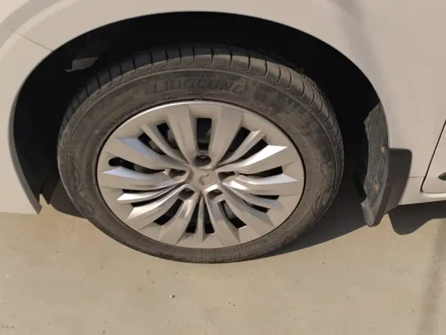 Wuling Jiachen — Фото автомобиля 6