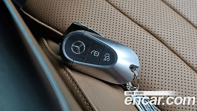 Mercedes-Benz E-Class W214 — Фото автомобиля 27