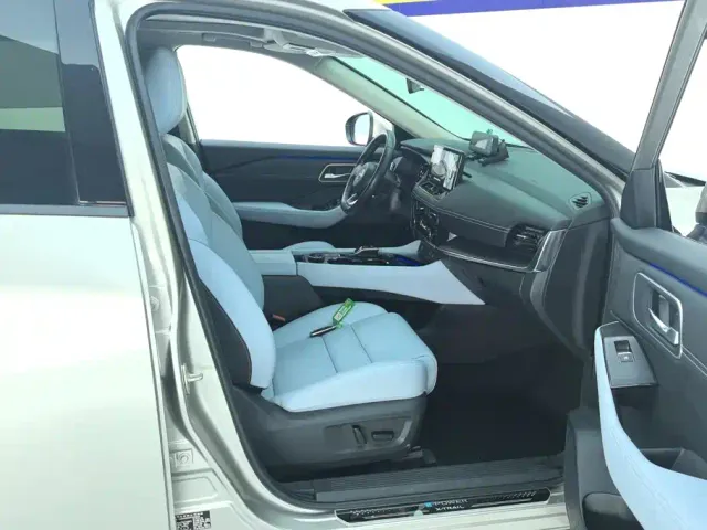 Nissan X-Trail — Фото автомобиля 8