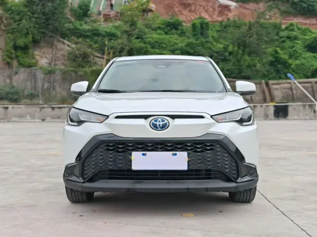 Toyota Frontlander — Фото автомобиля 2