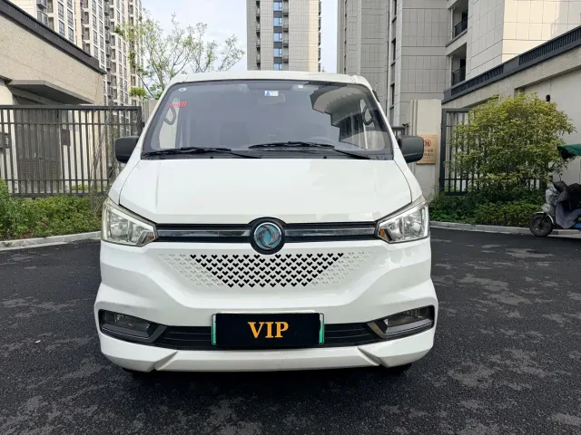 Dongfeng Yufeng Yufeng EM26 — Фото автомобиля 2