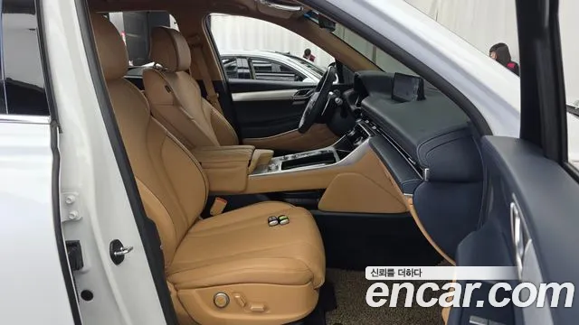 Genesis GV80 — Фото автомобиля 17
