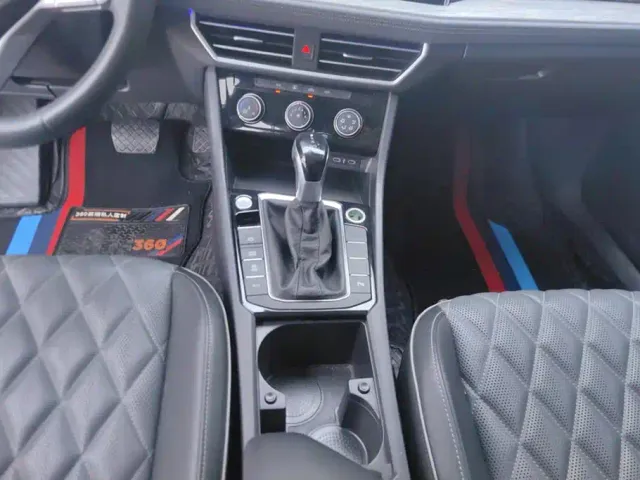 Volkswagen Sagitar — Фото автомобиля 16