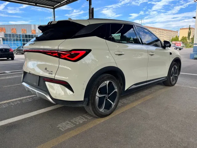BYD Yuan PLUS — Фото автомобиля 17