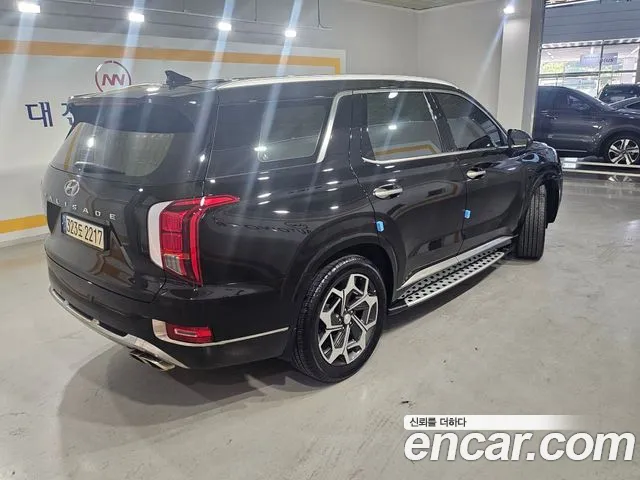 Hyundai Palisade Palisade Дизель 2.2 2WD — Фото автомобиля 6