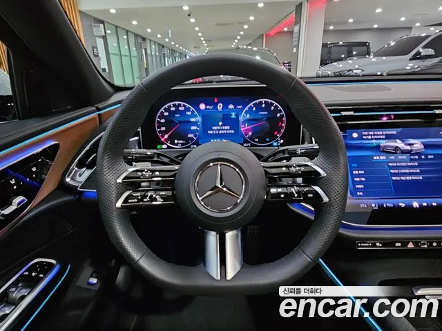 Mercedes-Benz E-Class W214 — Фото автомобиля 16