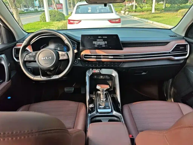 Kia Sportage — Фото автомобиля 9