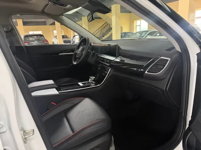 Kia Seltos — Фото автомобиля 4