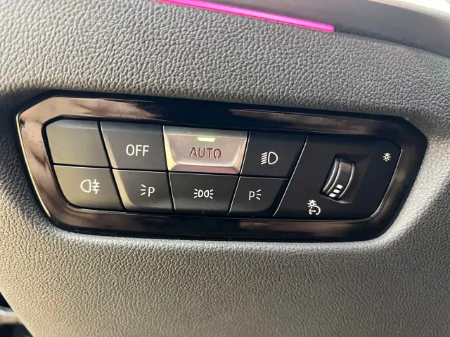 BMW 3 Series — Фото автомобиля 16