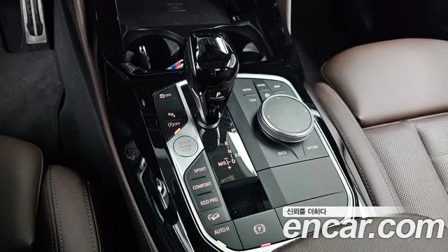 BMW X4 xDrive20i M Sport — Фото автомобиля 9